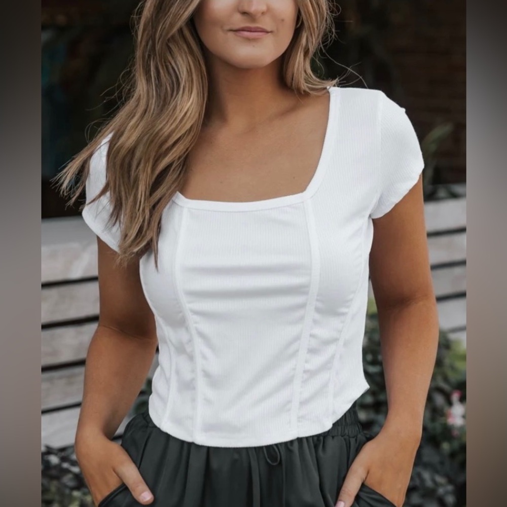 Magnolia White Seam Detail Crop Top Cap Sleeves Shirt Women’s L NWOT